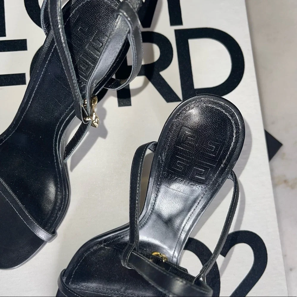 Givenchy 4G Chain-Heel Leather Sandals in Black/Gold - Picture 12 of 15